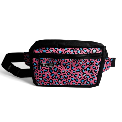 nerka na spacer z psem wygodna torba na biodro akcesoria dla właścicieli psów nerka na przysmaki i woreczki praktyczna torba spacerowa komfortowe spacery z psem