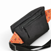 nerka na spacer z psem wygodna torba na biodro akcesoria dla właścicieli psów nerka na przysmaki i woreczki praktyczna torba spacerowa komfortowe spacery z psem